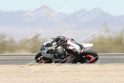 media/Apr-20-2025-CVMA (Sun) [[39090e8767]]/Race 9-Formula LW Twins Shootout/